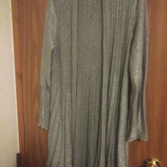 Winter sweater - Picture 2 of 3